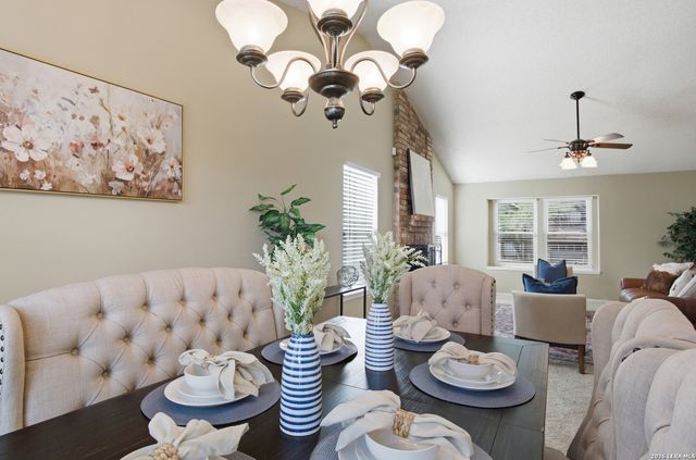 15626 Knollhollow, San Antonio, TX 78247