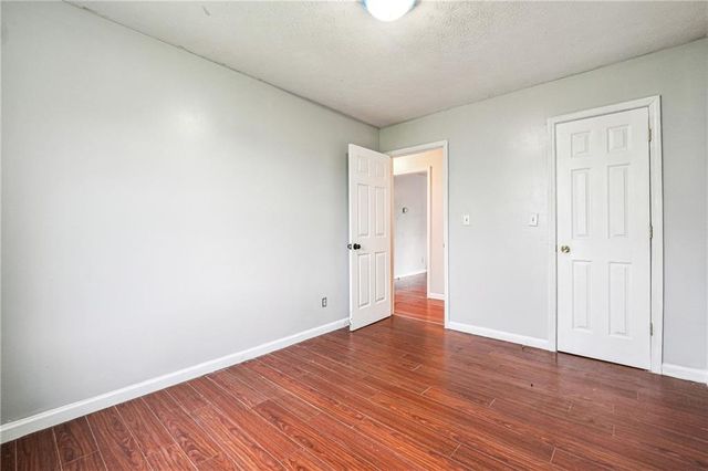 921 Black Drive, Gainesville, GA 30501