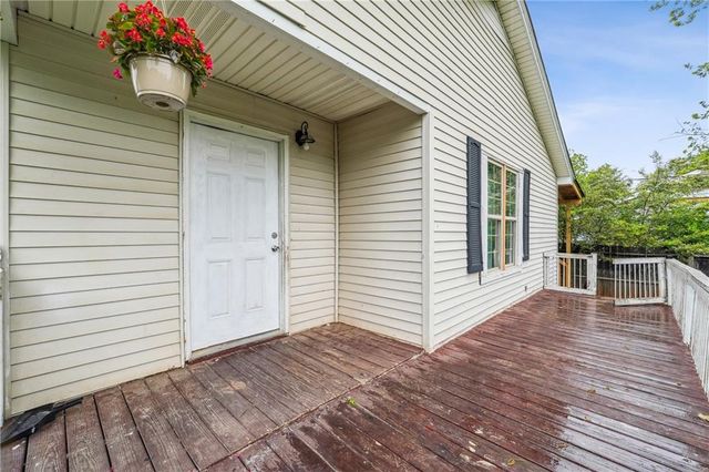 921 Black Drive, Gainesville, GA 30501