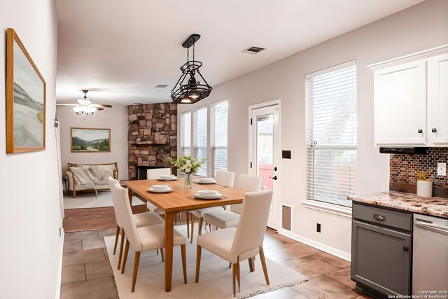 2119 Mountain Mist, San Antonio, TX 78258