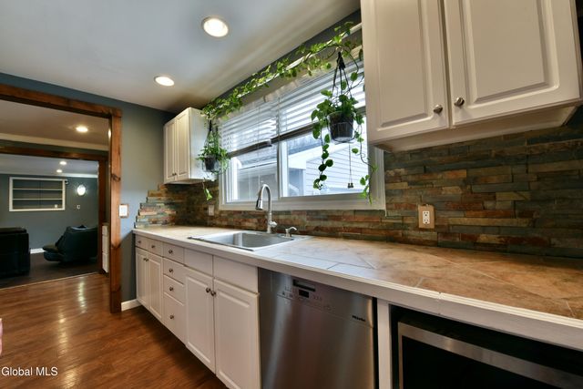 37 NY-67, Mechanicville, NY 12118