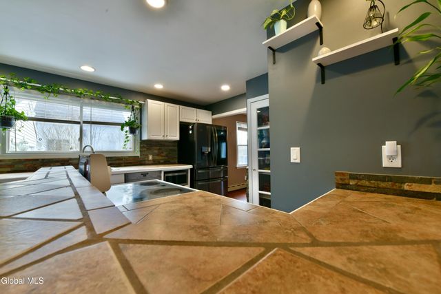 37 NY-67, Mechanicville, NY 12118