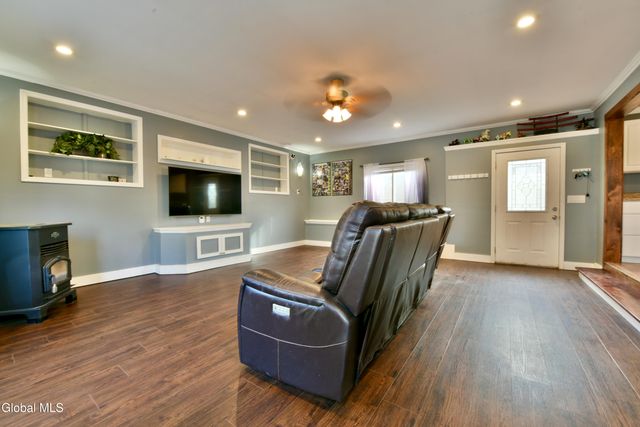 37 NY-67, Mechanicville, NY 12118