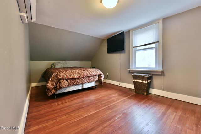 37 NY-67, Mechanicville, NY 12118