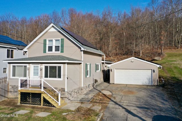 37 NY-67, Mechanicville, NY 12118