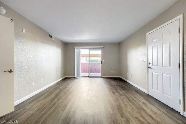 8101 West Flamingo Road 1024, Las Vegas, NV 89147