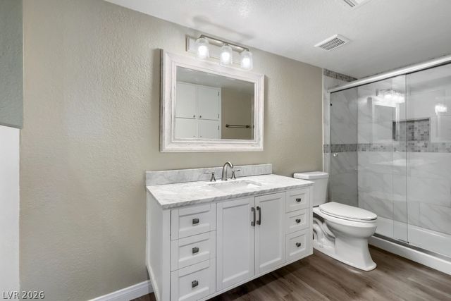 8101 West Flamingo Road 1024, Las Vegas, NV 89147