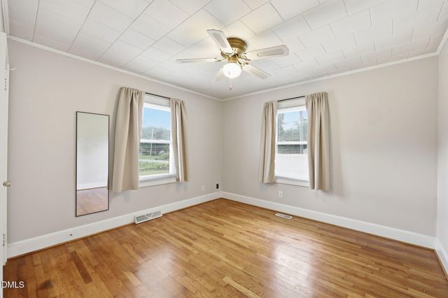 404 Glen Raven Road, Burlington, NC 27217