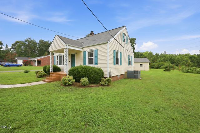 404 Glen Raven Road, Burlington, NC 27217