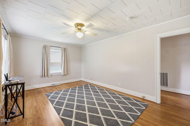 404 Glen Raven Road, Burlington, NC 27217
