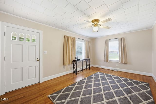 404 Glen Raven Road, Burlington, NC 27217
