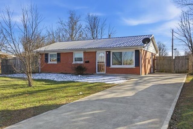 224 Newcastle Court, Lexington, KY 40504