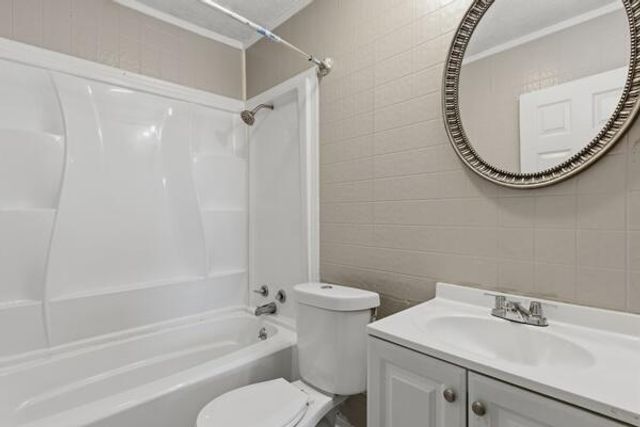 224 Newcastle Court, Lexington, KY 40504