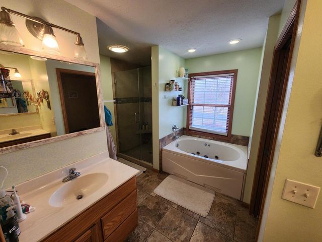 995 Lexington WAY, Waterloo, WI 53594