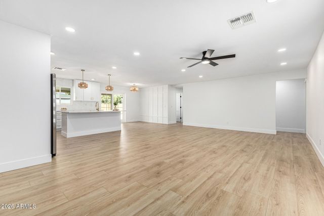 8314 E CAMELBACK Road, Scottsdale, AZ 85251