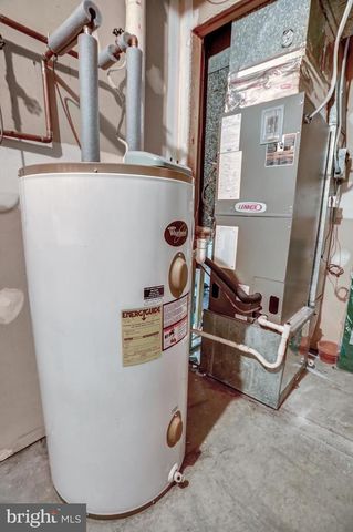 542 FUSELAGE, Baltimore, MD 21221