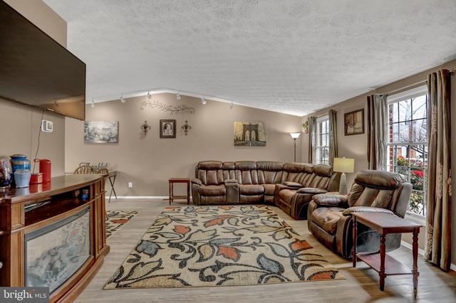 542 FUSELAGE, Baltimore, MD 21221