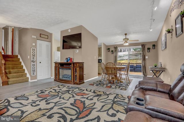 542 FUSELAGE, Baltimore, MD 21221