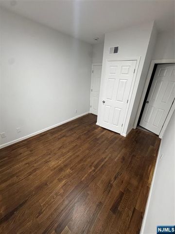 196 Malvern Street 3, Newark, NJ 07105