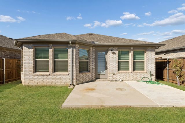 14068 Drover Street, Pilot Point, TX 76258
