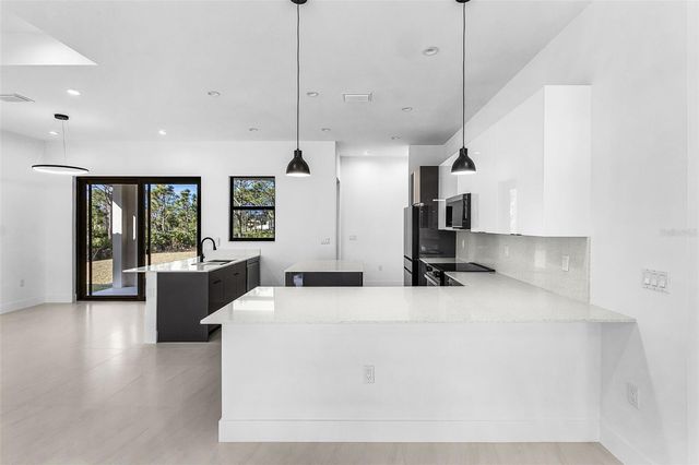 12519 CANOE TRL, Bokeelia, FL 33922