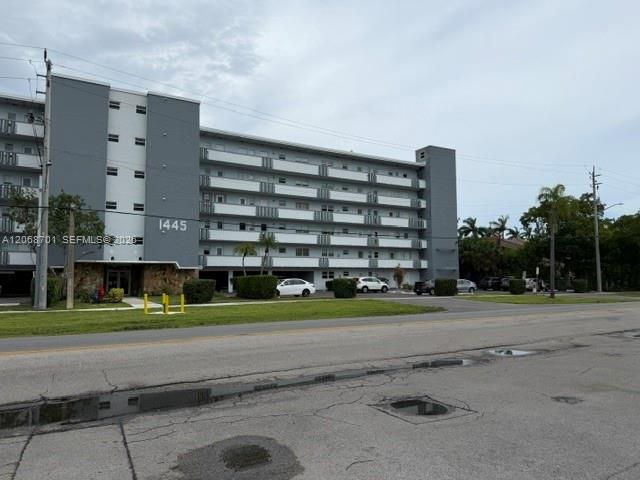 1445 Atlantic Shores Boulevard 605, Hallandale Beach, FL 33009