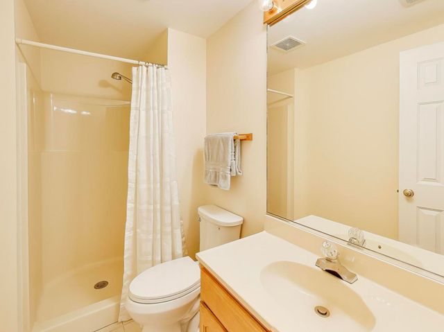 660 ROBIN RIDGE, Elgin, IL 60123