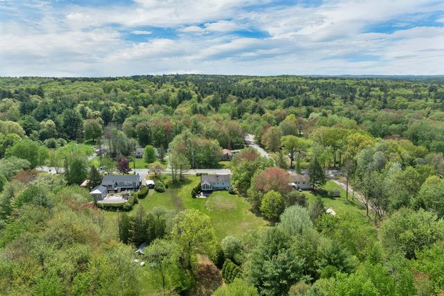 16 Sanders Road, Hudson, NH 03051