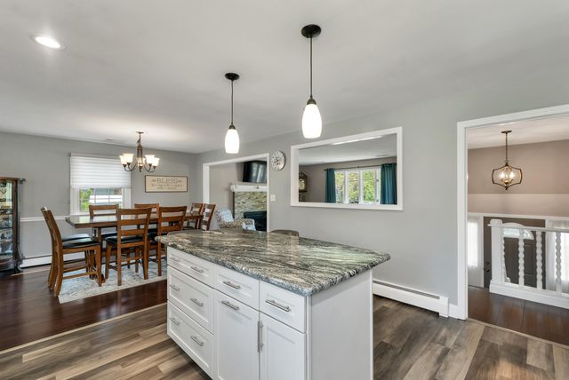 16 Sanders Road, Hudson, NH 03051