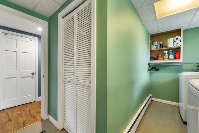 16 Sanders Road, Hudson, NH 03051