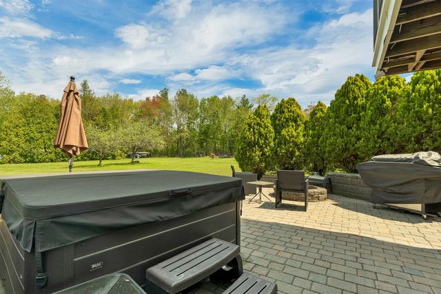 16 Sanders Road, Hudson, NH 03051