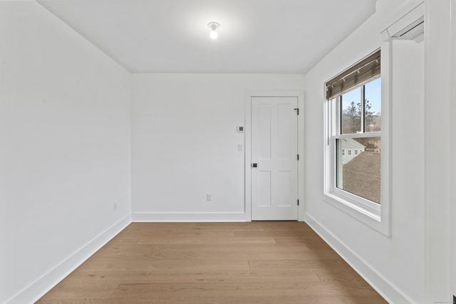 3 Water Street 305, Groton, CT 06355