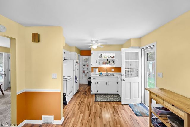 2591-2593 16th Street, Cuyahoga Falls, OH 44223