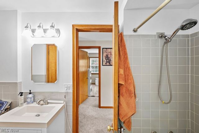 2591-2593 16th Street, Cuyahoga Falls, OH 44223
