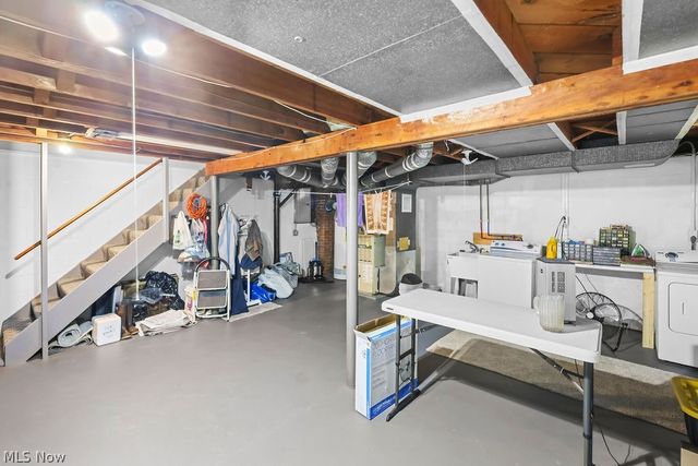 2591-2593 16th Street, Cuyahoga Falls, OH 44223