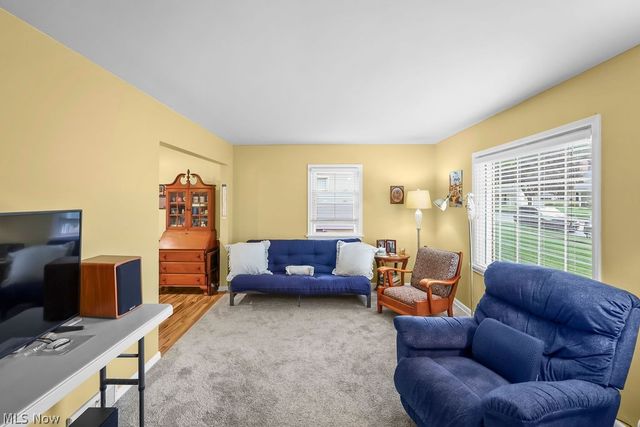 2591-2593 16th Street, Cuyahoga Falls, OH 44223