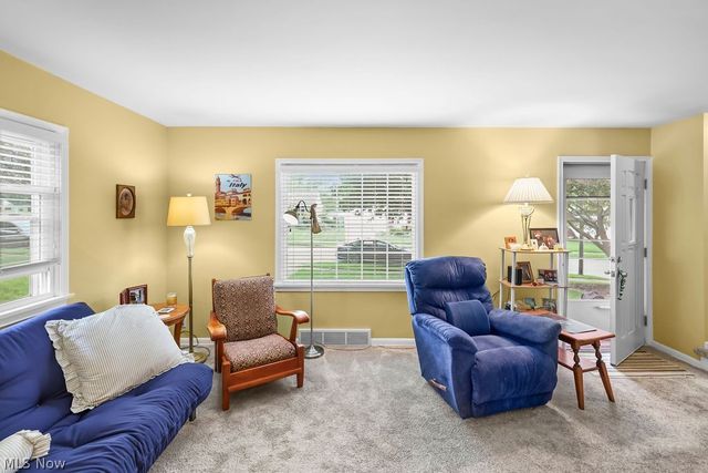 2591-2593 16th Street, Cuyahoga Falls, OH 44223