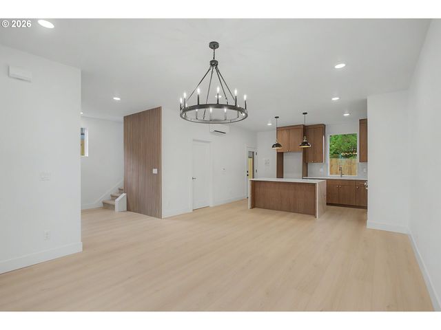 2914 Se FRANCIS St, Portland, OR 97202