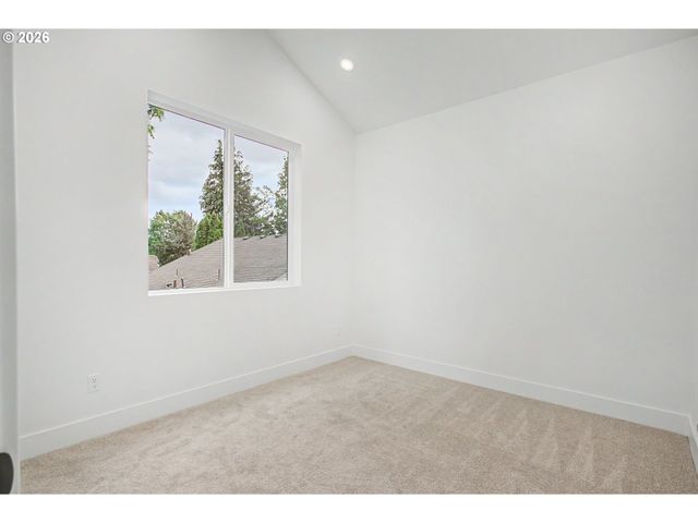 2914 Se FRANCIS St, Portland, OR 97202
