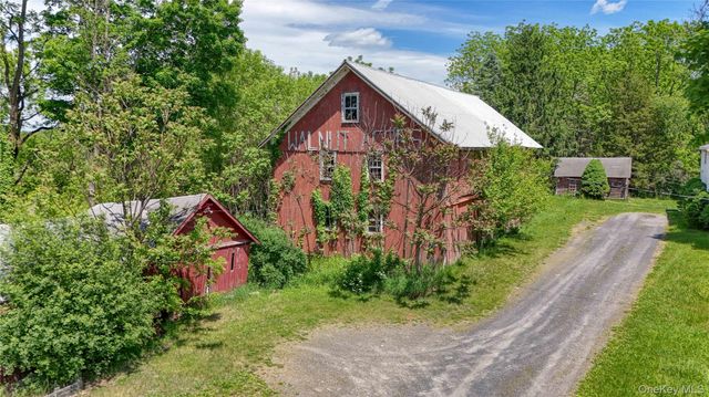 206 Greycourt Road, Chester, NY 10918