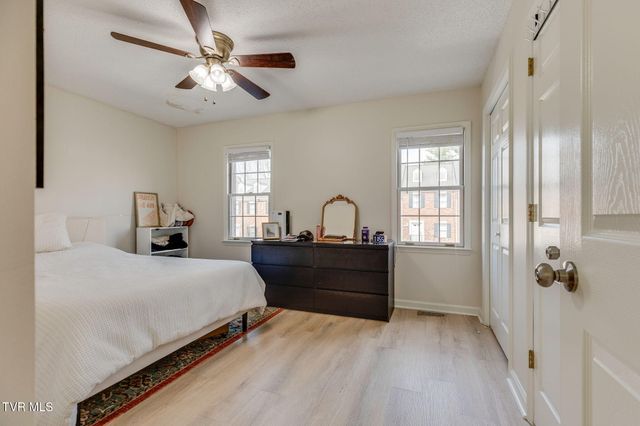 400 Sunset Drive Apt Q86, Johnson City, TN 37604
