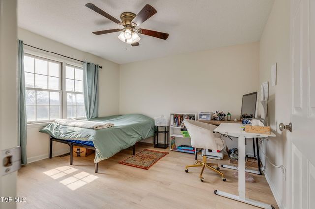400 Sunset Drive Apt Q86, Johnson City, TN 37604