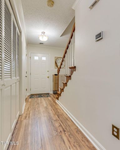 400 Sunset Drive Apt Q86, Johnson City, TN 37604