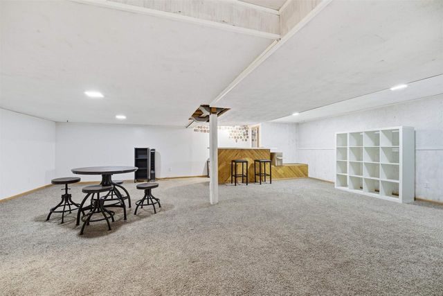 3145 N MORRISON STREET, Appleton, WI 54911