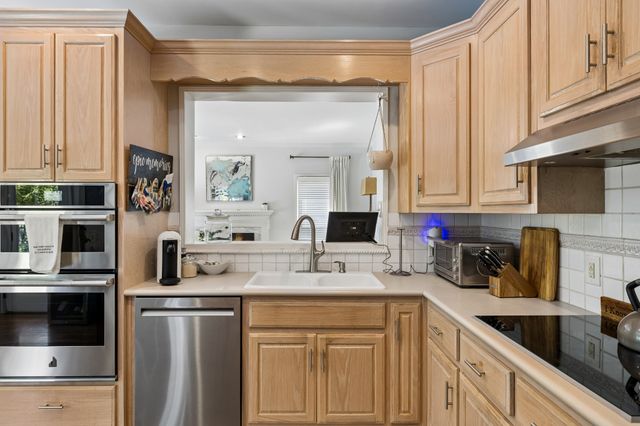 201 Deer Park Ln, Franklin, TN 37069
