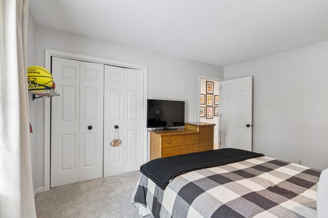 201 Deer Park Ln, Franklin, TN 37069