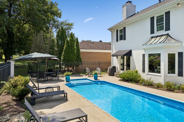 201 Deer Park Ln, Franklin, TN 37069