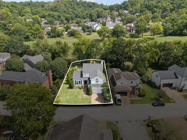 201 Deer Park Ln, Franklin, TN 37069