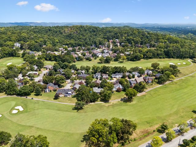 201 Deer Park Ln, Franklin, TN 37069
