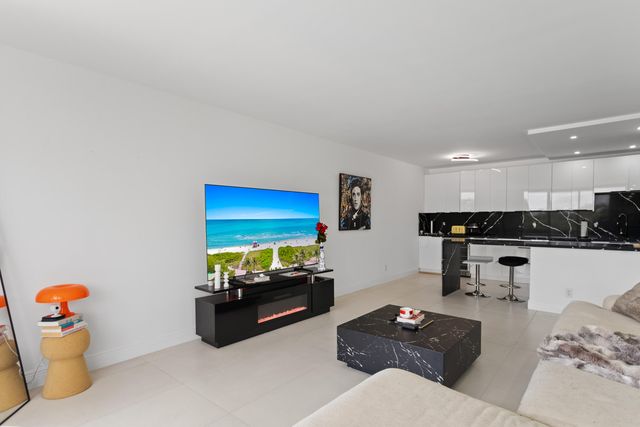 2121 N Ocean Boulevard 207w, Boca Raton, FL 33431